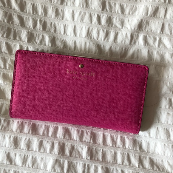 Kate Spade Pink Wallet - Picture 1 of 4